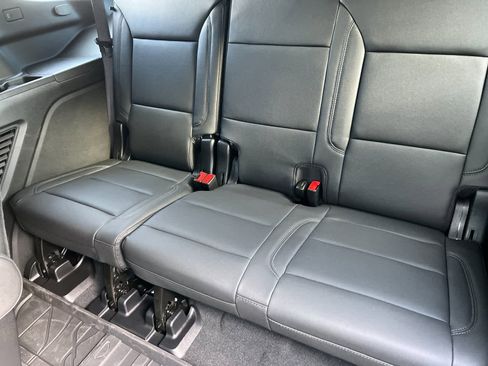 Used 2026 Chevrolet Tahoe Z71 w/ Z71 Off-Road Package image 15