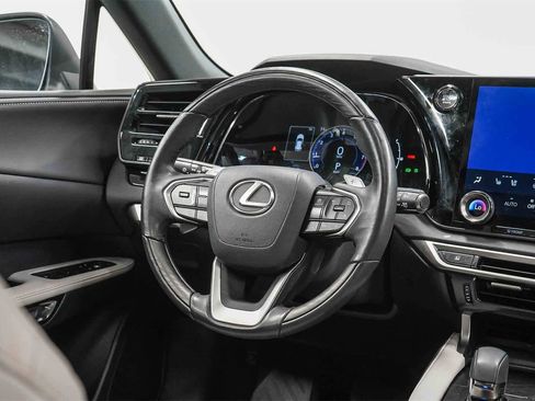 Used 2024 Lexus RX 350 Premium image 15