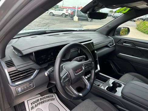 Used 2026 GMC Acadia Elevation w/ LPO, Floor Liner Package AWD/4WD image 21