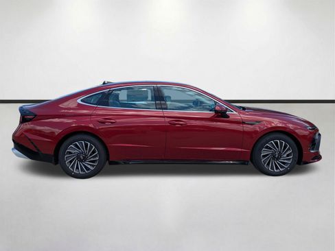 New 2026 Hyundai Sonata SEL FWD image 4
