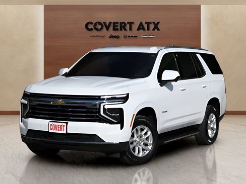 Used 2025 Chevrolet Tahoe LT AWD/4WD image 1