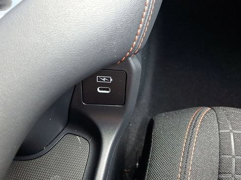 Used 2024 Honda HR-V Sport image 25
