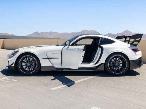Used 2021 Mercedes-Benz AMG GT Black Series image 6