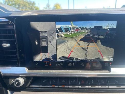 New 2026 Chevrolet Silverado 1500 High Country w/ Technology Package AWD/4WD image 25