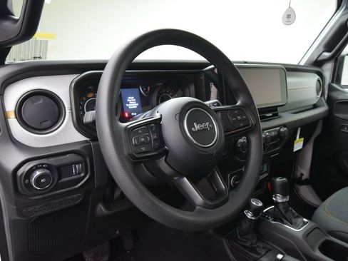 New 2026 Jeep Wrangler Unlimited Sport AWD/4WD image 33