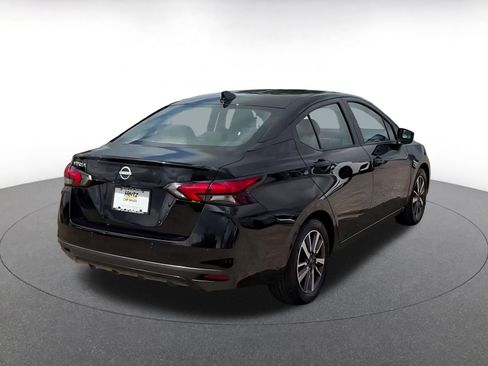Used 2025 Nissan Versa SV FWD image 11