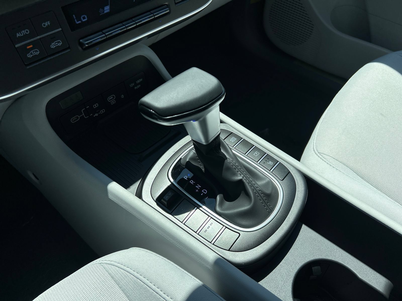 New 2026 Hyundai Kona Limited AWD/4WD image 15
