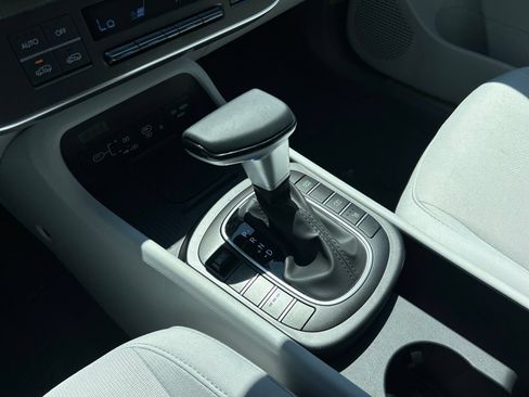 New 2026 Hyundai Kona Limited AWD/4WD image 15