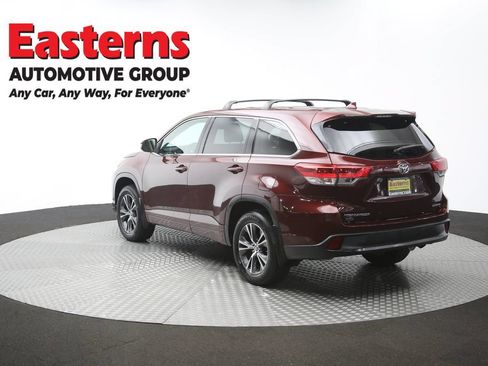 Used 2018 Toyota Highlander Plus AWD/4WD image 64