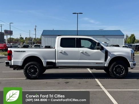 Used 2026 Ford F350 Platinum w/ Tremor Off-Road Package AWD/4WD image 9