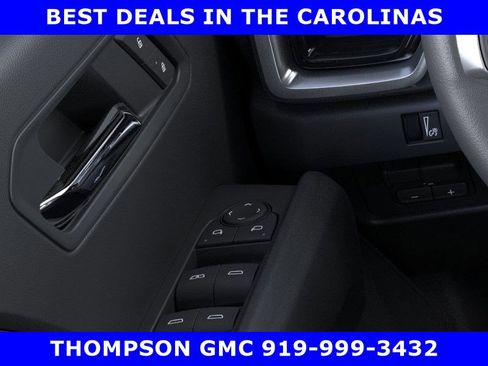 New 2026 GMC Canyon Elevation w/ Convenience Package image 22