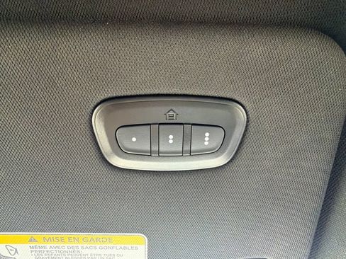 Used 2024 Jeep Wagoneer Series II w/ Flexible Seating Group RWD image 51