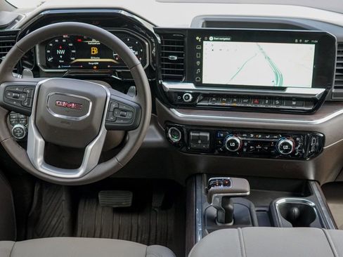 New 2026 GMC Sierra 1500 SLT image 24