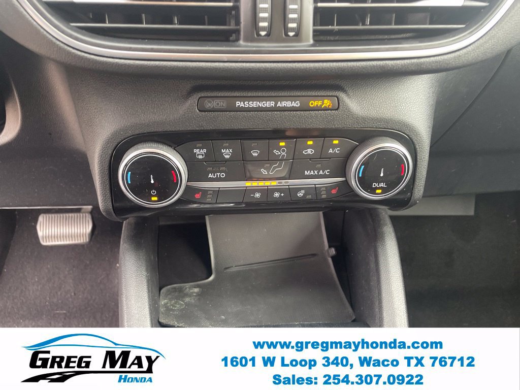 Used 2022 Ford Escape Titanium AWD/4WD image 18