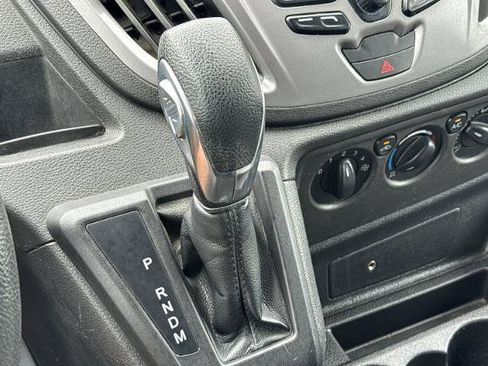 Certified 2019 Ford Transit 350 XLT RWD image 21