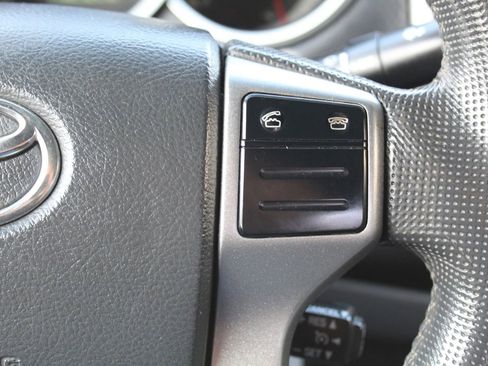 Used 2013 Toyota Tacoma 2WD Access Cab w/ SR5 Pkg image 17