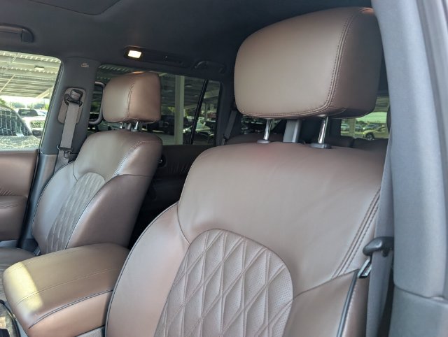 Used 2021 Nissan Armada Platinum w/ Captain's Chairs Package RWD image 10