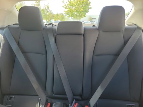 Used 2024 Toyota Corolla LE image 27