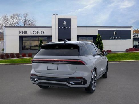 New 2026 Lincoln Nautilus Reserve image 48