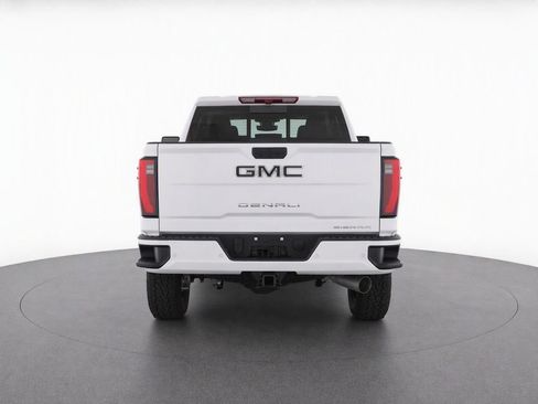 Used 2024 GMC Sierra 2500 Denali Ultimate w/ Max Trailering Package AWD/4WD image 7