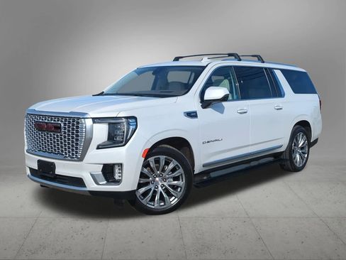 Used 2021 GMC Yukon XL Denali w/ Denali Ultimate Package image 1