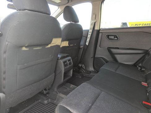 Used 2021 Nissan Rogue S image 28