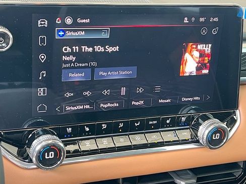 New 2026 GMC Canyon AT4 w/ Technology Plus Package AWD/4WD image 10