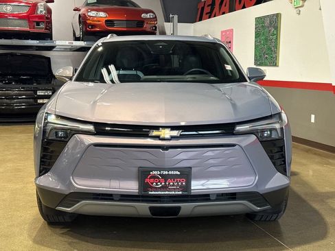 Used 2024 Chevrolet Blazer EV LT AWD/4WD image 13