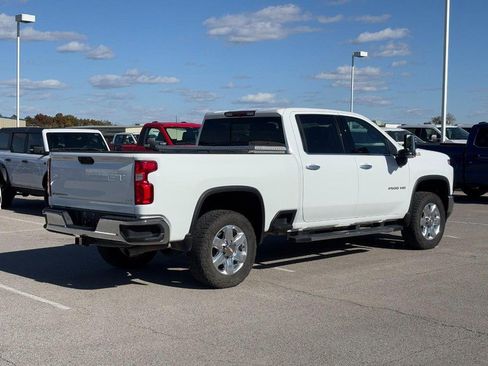 Used 2022 Chevrolet Silverado 2500 LTZ w/ LTZ Convenience Package image 3