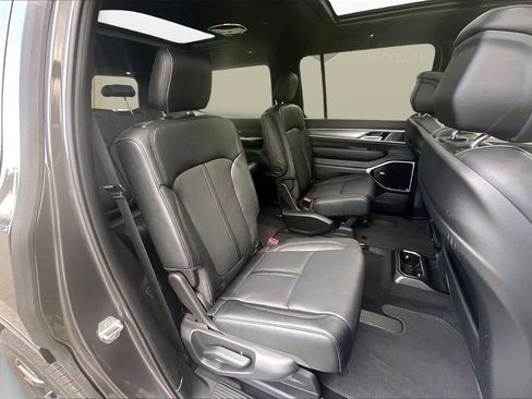 New 2026 Jeep Grand Wagoneer Limited w/ Premium Group II image 23