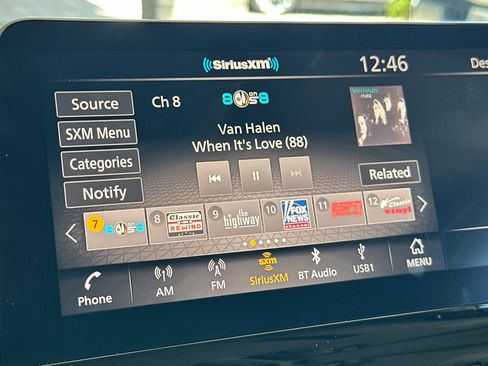 Used 2022 Nissan Armada SL w/ Captain's Chairs Package image 19