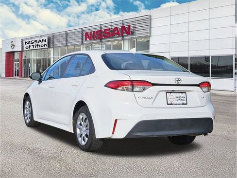 Used 2024 Toyota Corolla LE FWD image 6