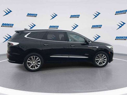 Used 2022 Buick Enclave Avenir w/ Avenir Technology Package image 9