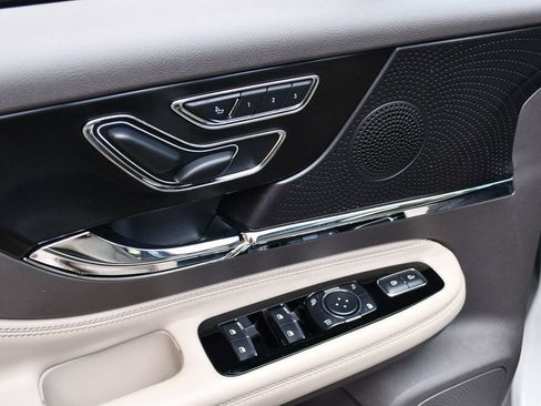 Used 2023 Lincoln Corsair FWD w/ Equipment Group 101A image 13