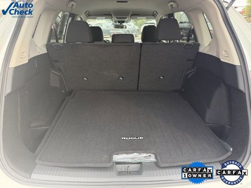 Certified 2025 Nissan Rogue S image 8