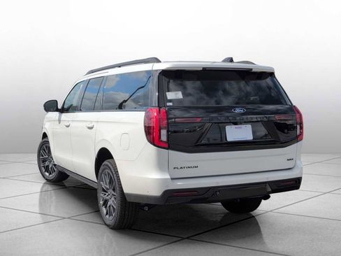 New 2025 Ford Expedition Max Platinum w/ Stealth Performance Package image 15