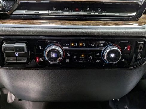 Certified 2024 GMC Sierra 2500 SLE w/ SLE Value Package; image 21