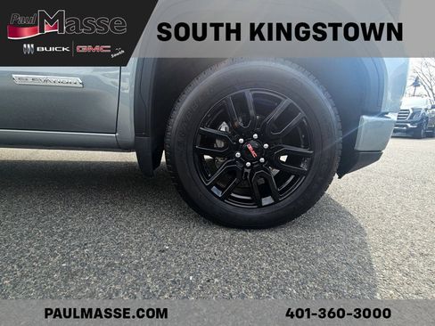 Used 2023 GMC Sierra 1500 Elevation image 9