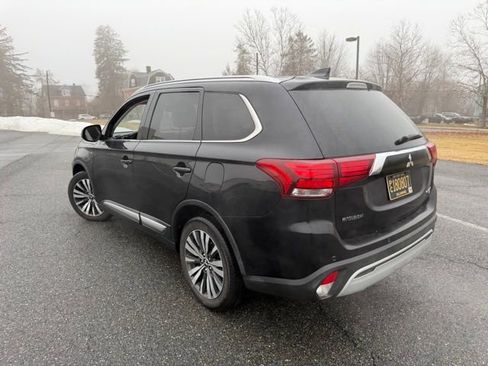 Used 2019 Mitsubishi Outlander GT image 5