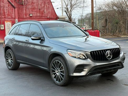 Used 2019 Mercedes-Benz GLC 300 w/ Driver Assistance Package image 12
