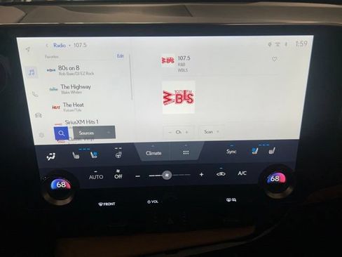Used 2026 Lexus NX 350h AWD w/ Cold Area Package image 18