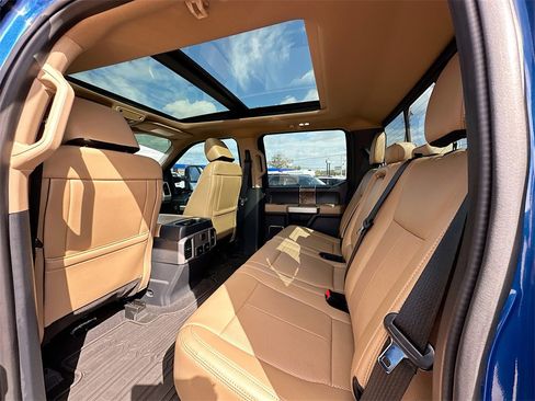 Used 2022 Ford F250 Lariat w/ Lariat Ultimate Package image 4