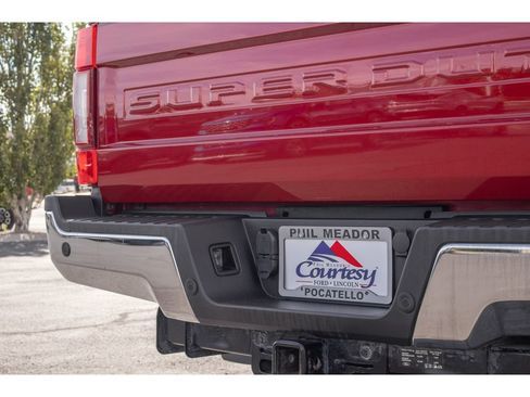 Used 2022 Ford F250 Lariat w/ Lariat Ultimate Package AWD/4WD image 27