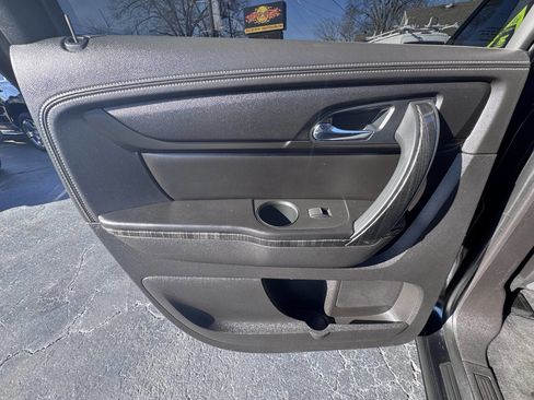Used 2014 GMC Acadia SLT FWD image 24