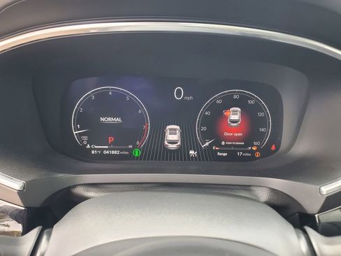 Certified 2023 Acura MDX FWD w/ Technology Package image 28