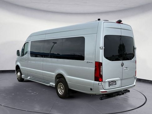 Used 2023 Mercedes-Benz Sprinter 3500 w/ Parking Package image 7