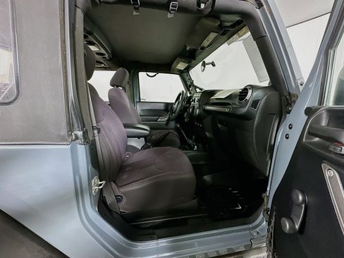 Used 2014 Jeep Wrangler Sport image 24