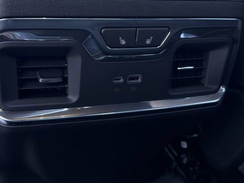 New 2026 Chevrolet Silverado 1500 High Country w/ High Country Premium Package image 17