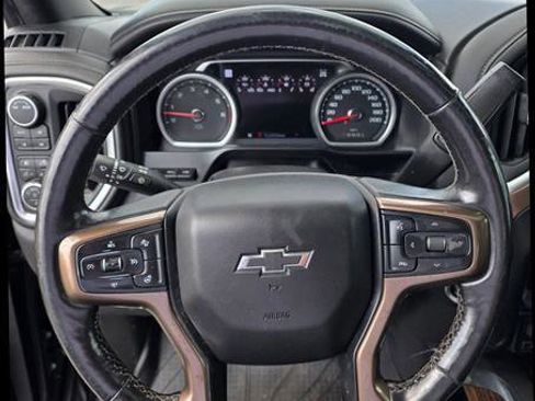 Used 2020 Chevrolet Silverado 3500 High Country w/ Technology Package AWD/4WD image 11
