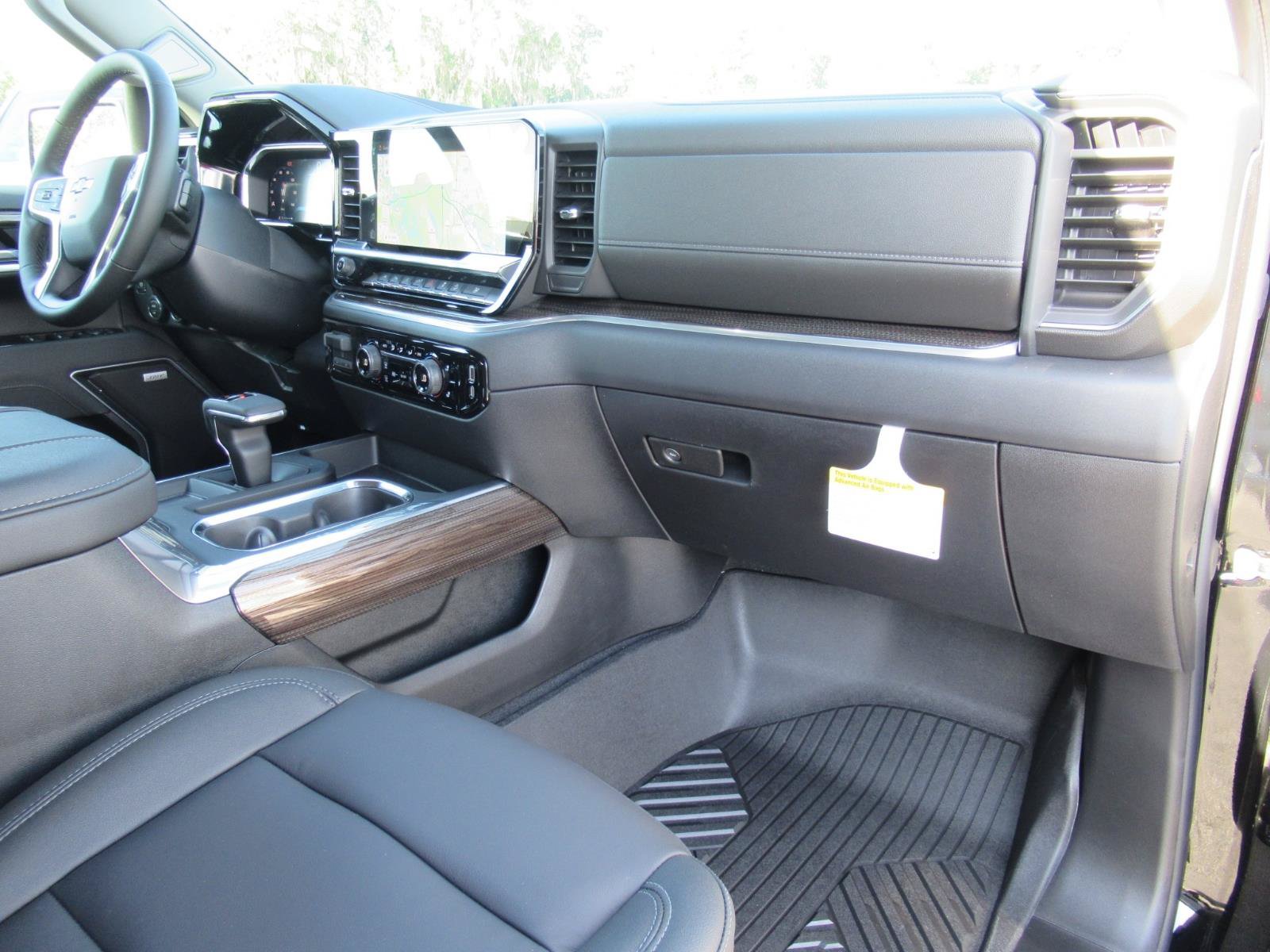New 2026 Chevrolet Silverado 1500 RST w/ RST All Star Premium Package AWD/4WD image 11